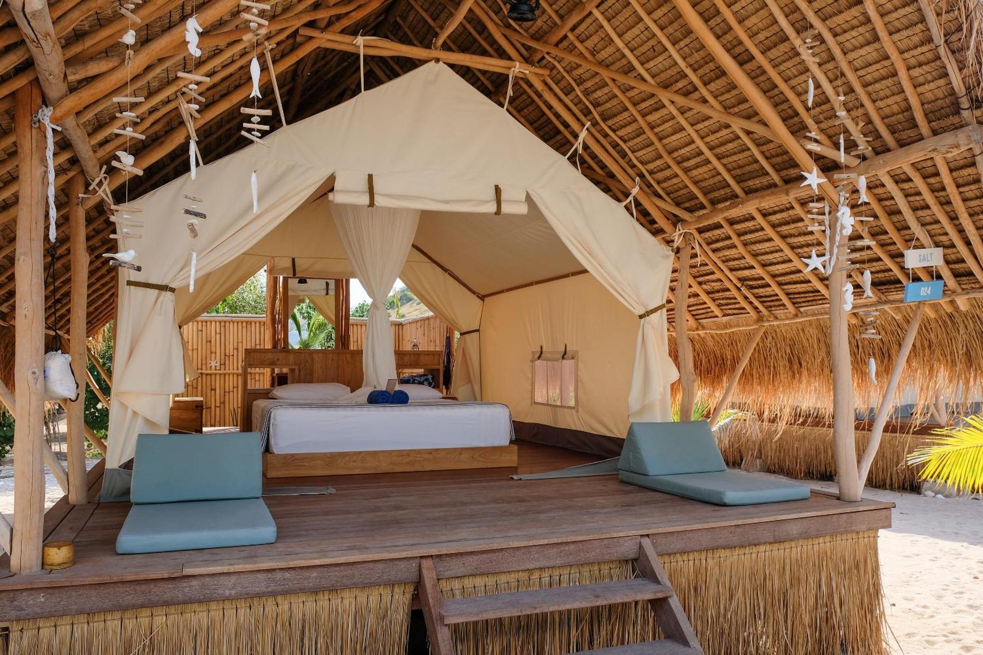 Resor Le Pirate Island - Adults Only